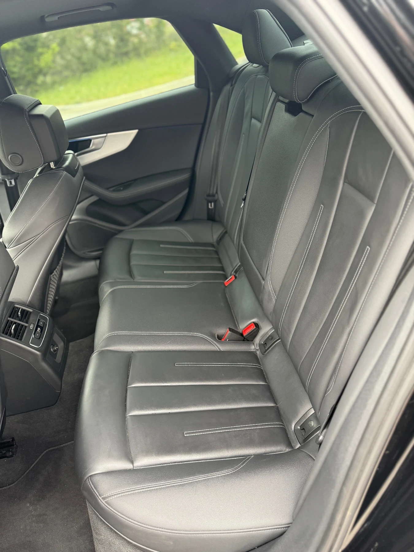 Audi A4 45TFSI / 2023/ 35 хил км / QUATTRO / БЕЗ ЗАБЕЛЕЖКА - изображение 10