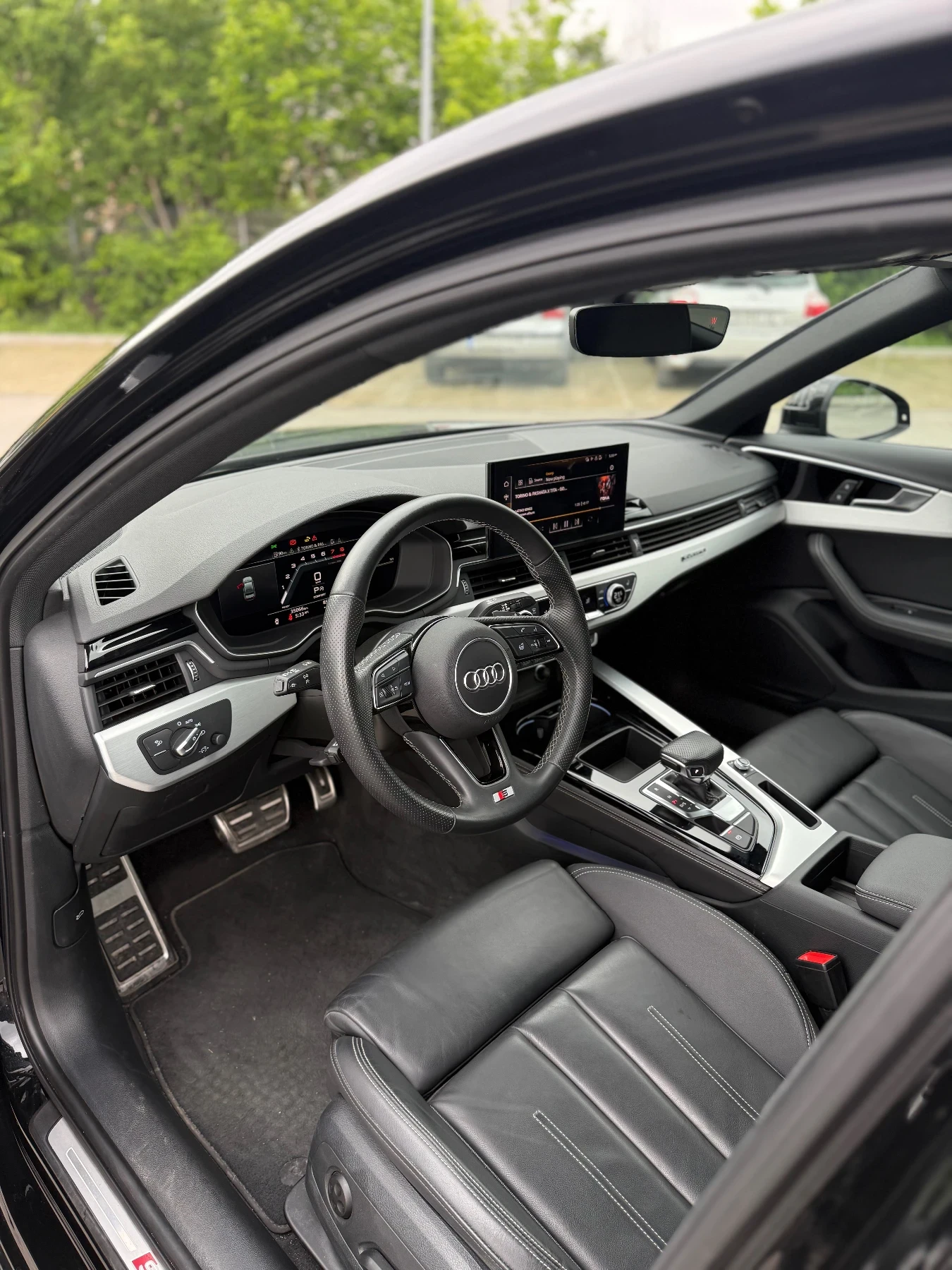 Audi A4 45TFSI / 2023/ 35 хил км / QUATTRO / БЕЗ ЗАБЕЛЕЖКА - изображение 9