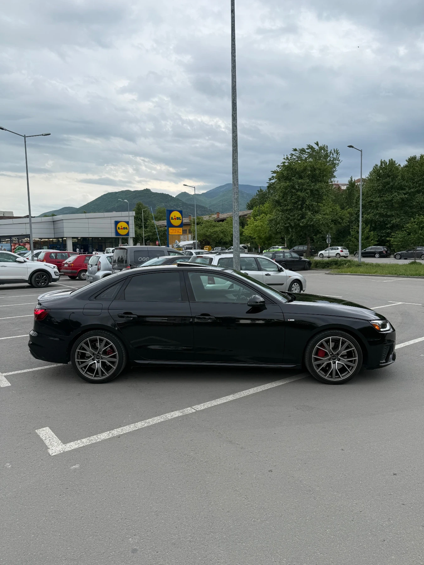 Audi A4 45TFSI / 2023/ 35 хил км / QUATTRO / БЕЗ ЗАБЕЛЕЖКА - изображение 2
