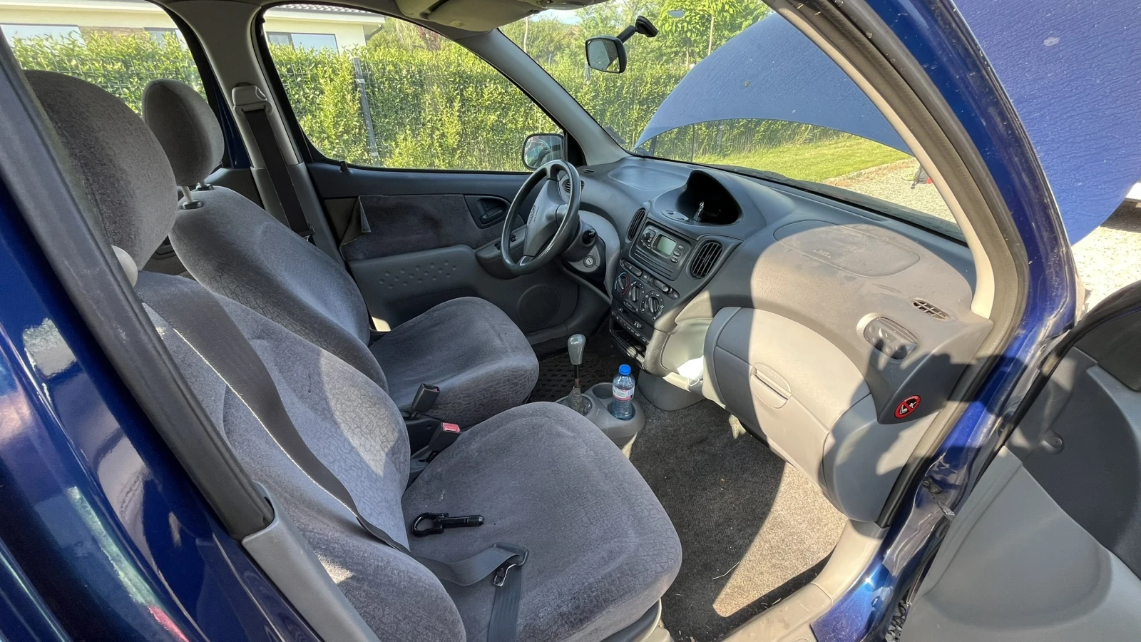 Toyota Yaris verso  - изображение 9