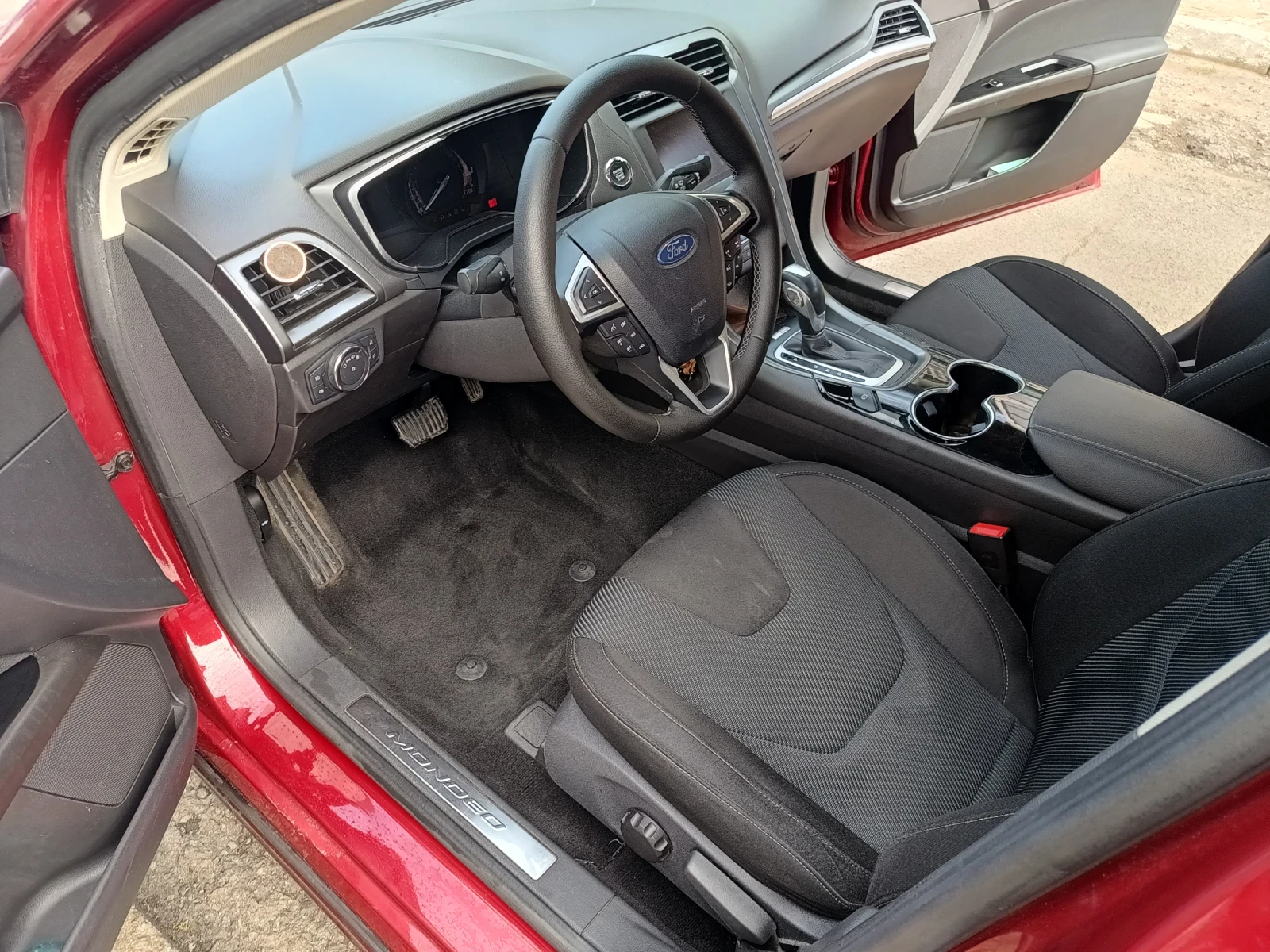 Ford Mondeo  - изображение 8