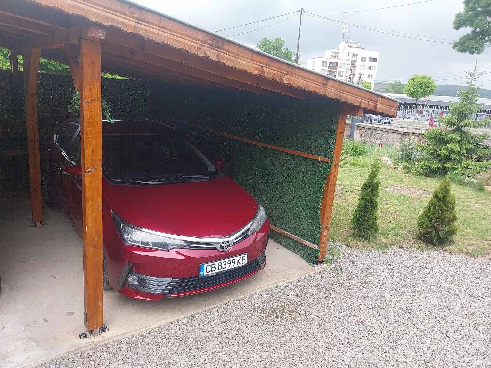 Toyota Corolla 1.6 бензин / от България / Евро 6 - изображение 9