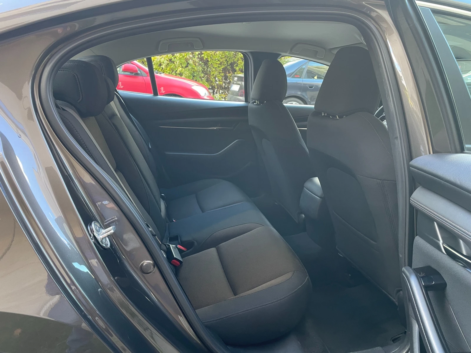 Mazda 3 2.0 SkyActiv-G Mild Hybrid | Mobile.bg — изображение 13