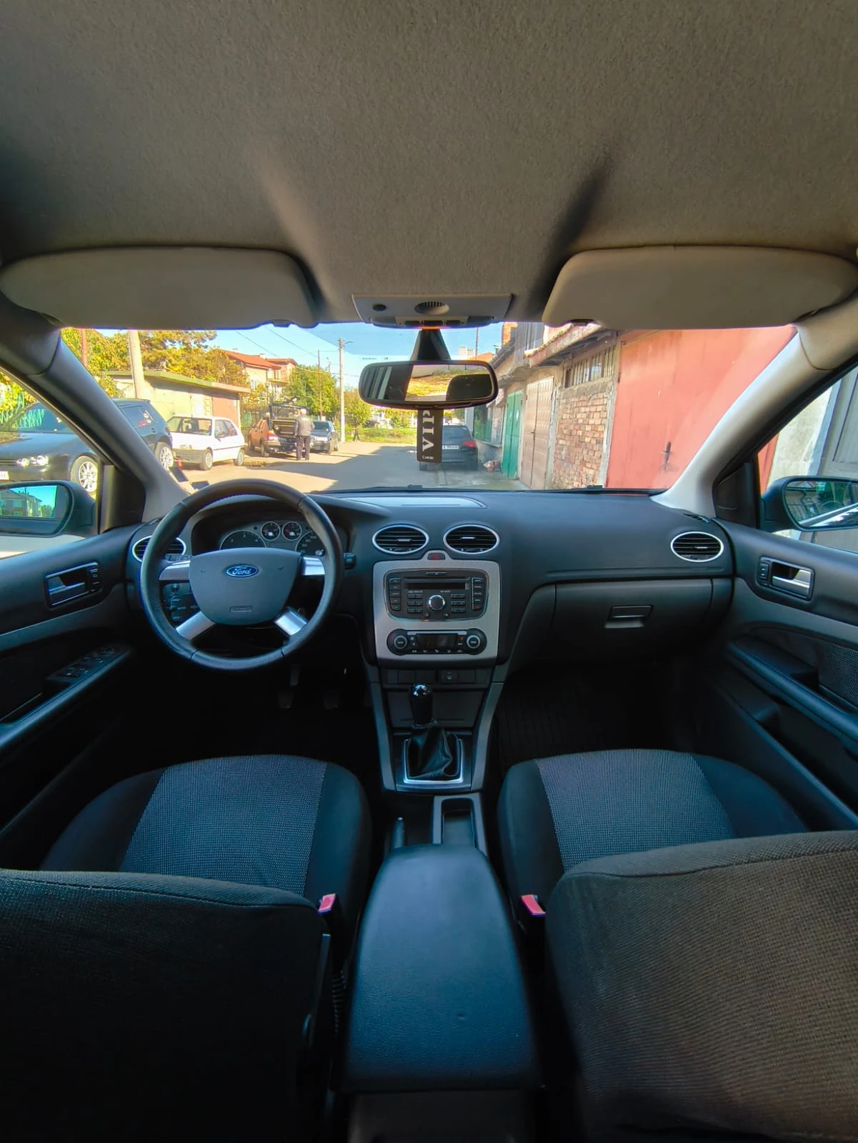 Ford Focus 1.8 TDCI Titanium Edition - изображение 9