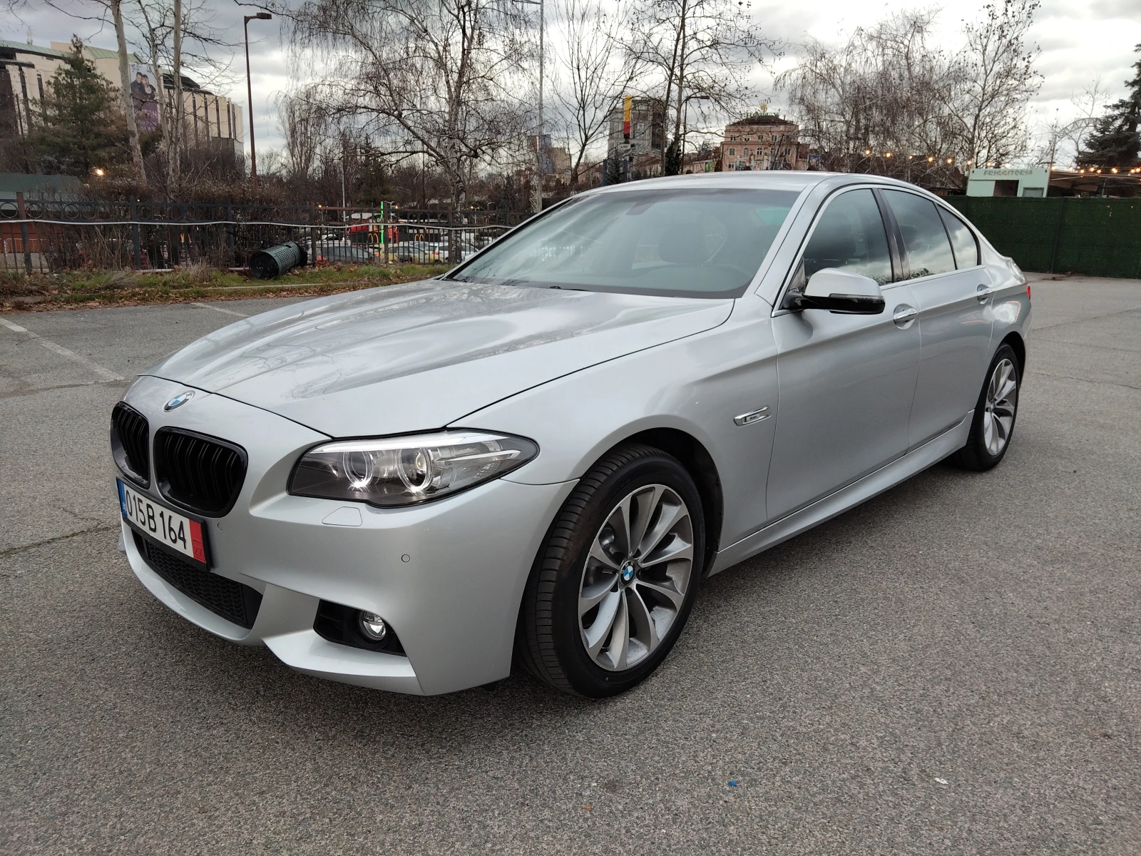 BMW 520 d X-Drive MODERN - изображение 2