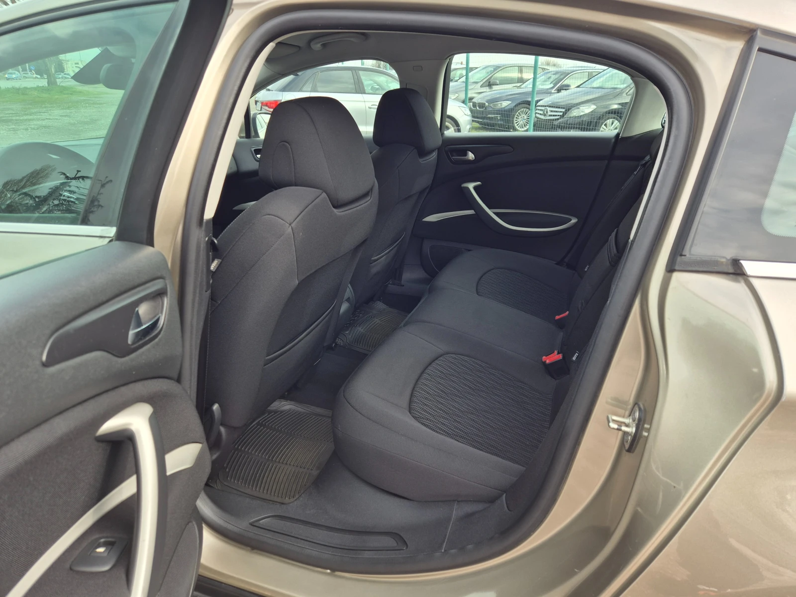 Citroen C5 1.6HDI ������� | Mobile.bg � ����������� 12
