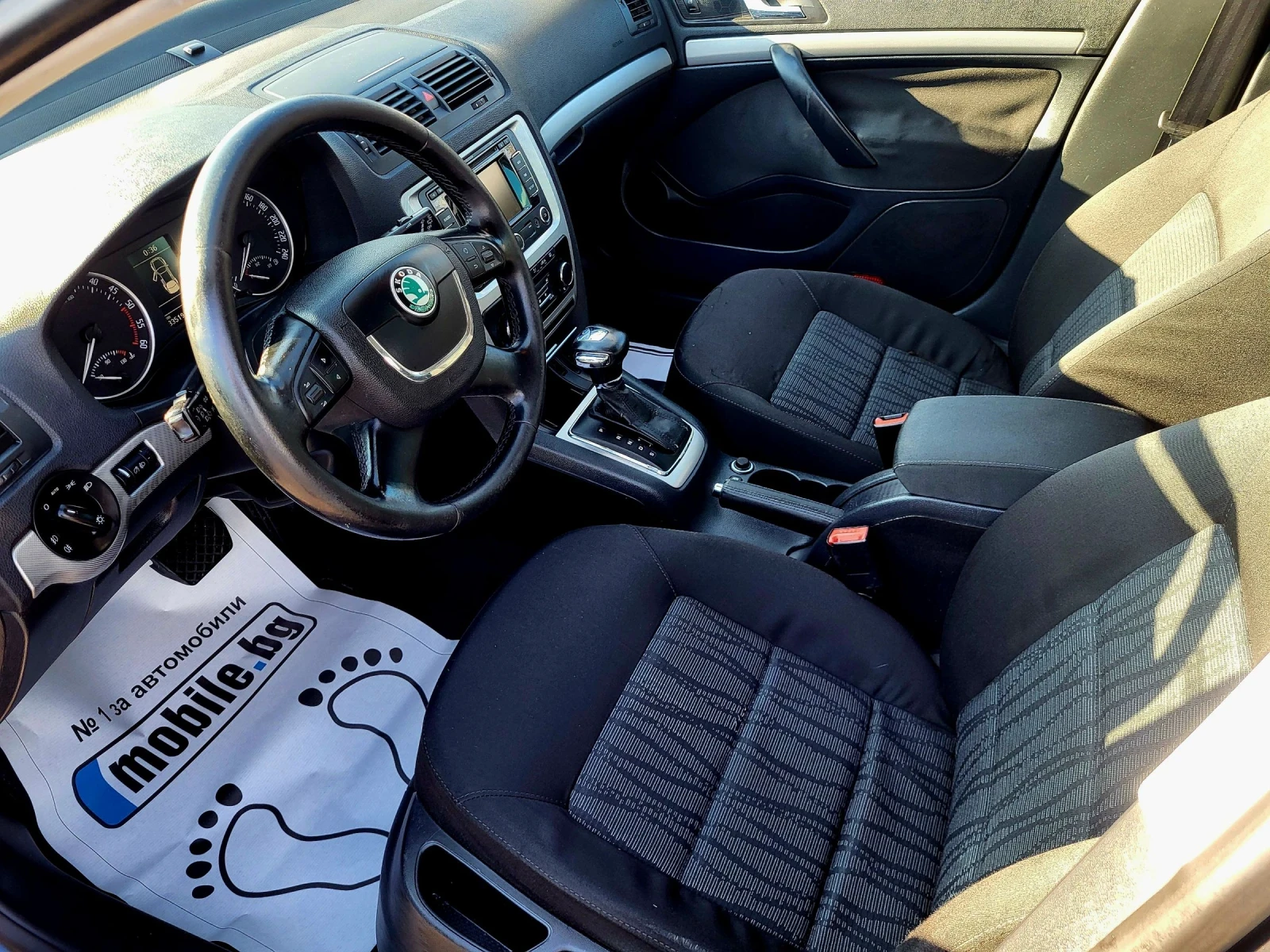 Skoda Octavia 2.0TDI, снимка 11 - Автомобили и джипове - 53760278