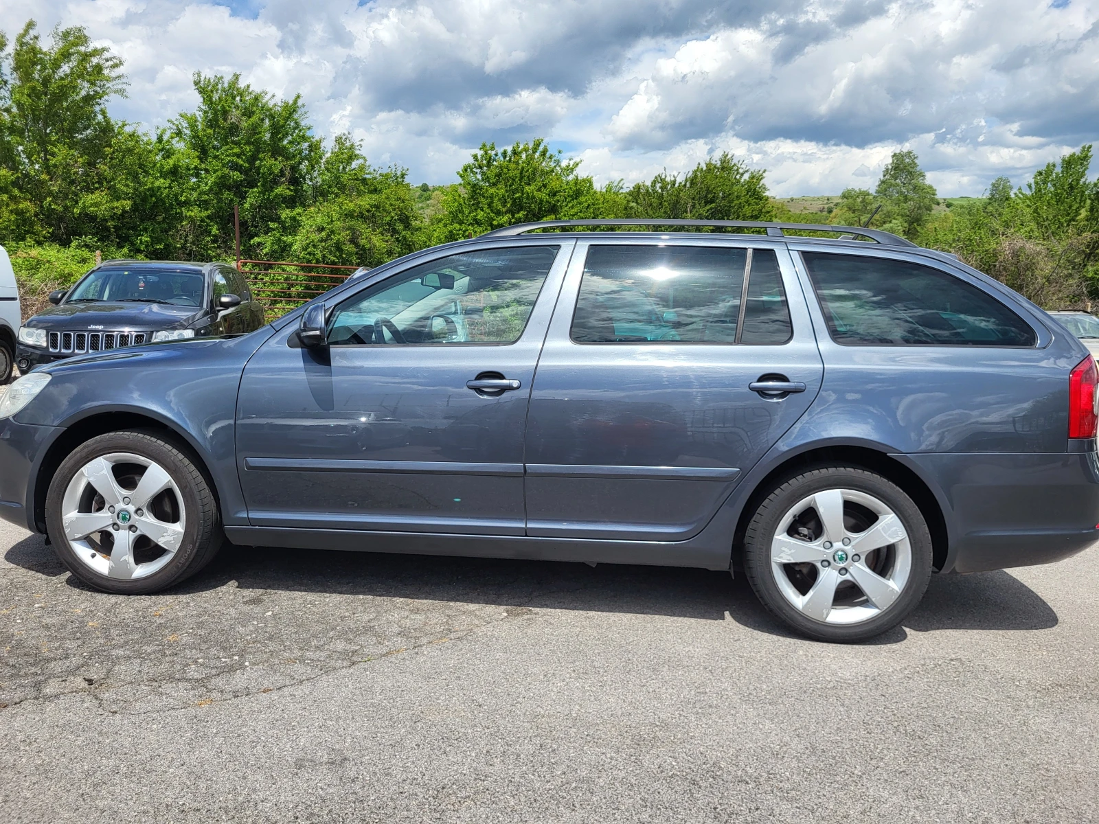 Skoda Octavia 2.0TDI, снимка 8 - Автомобили и джипове - 53760278