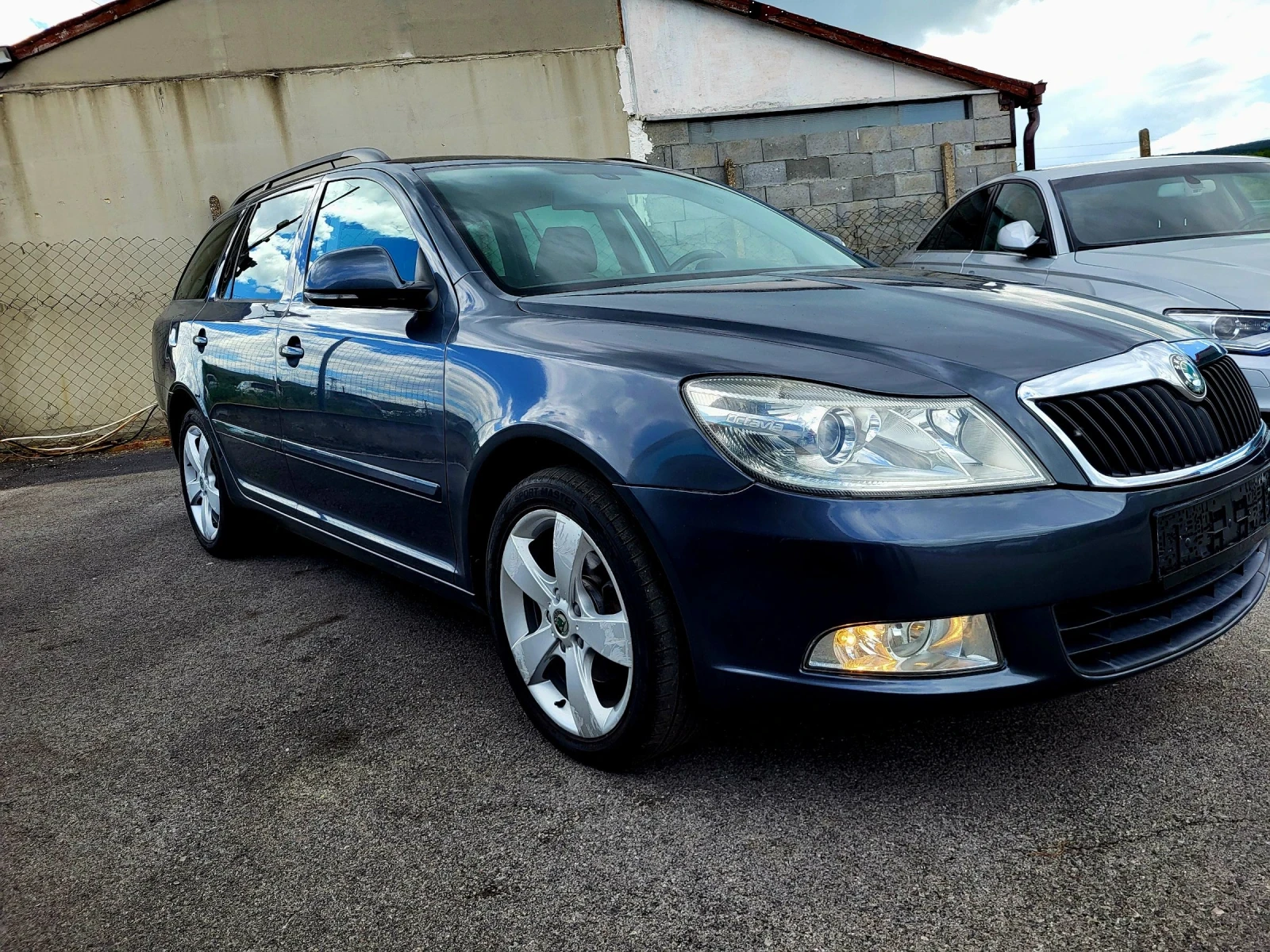 Skoda Octavia 2.0TDI, снимка 3 - Автомобили и джипове - 53760278
