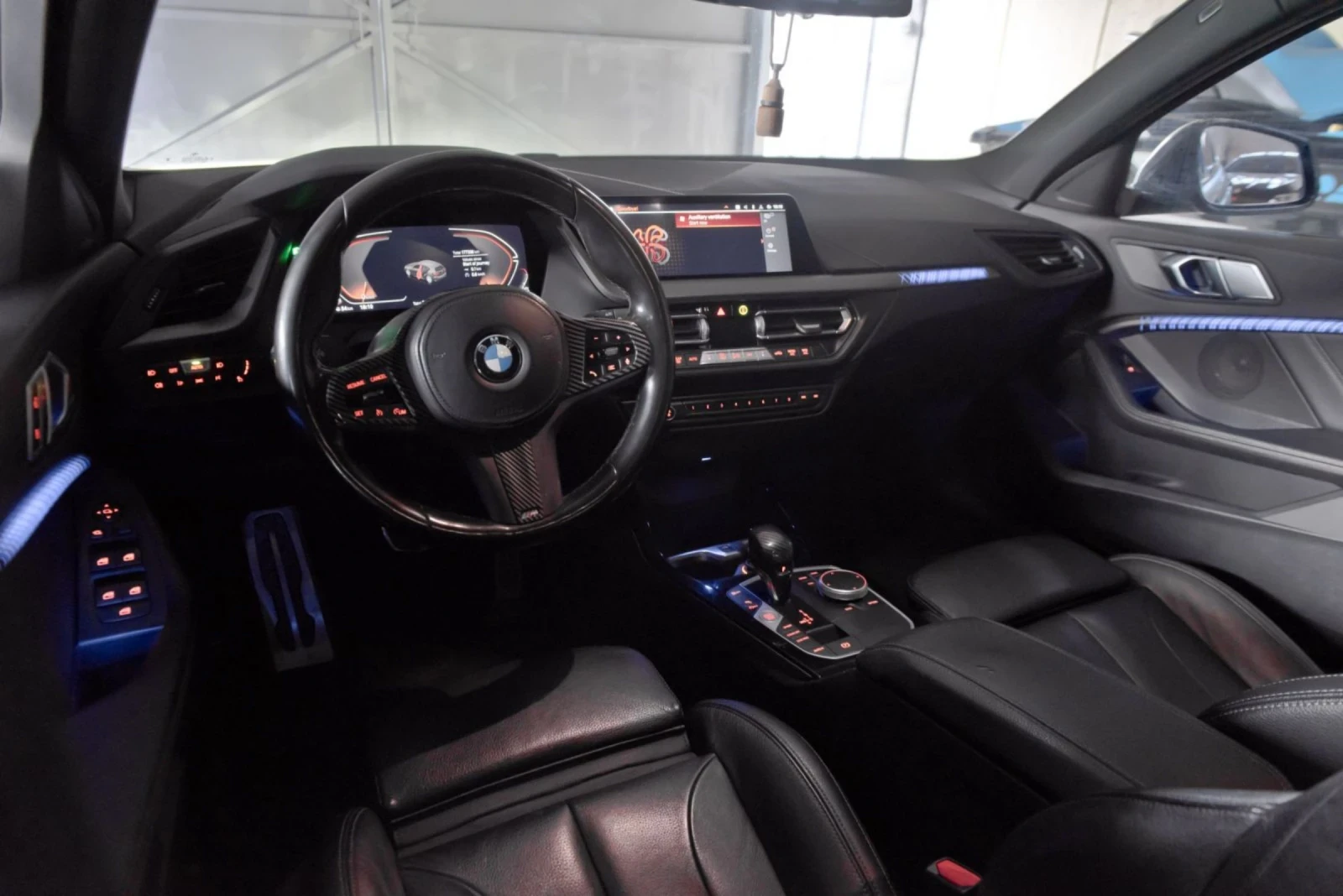 BMW 120 M-performance , снимка 15 - Автомобили и джипове - 54090430