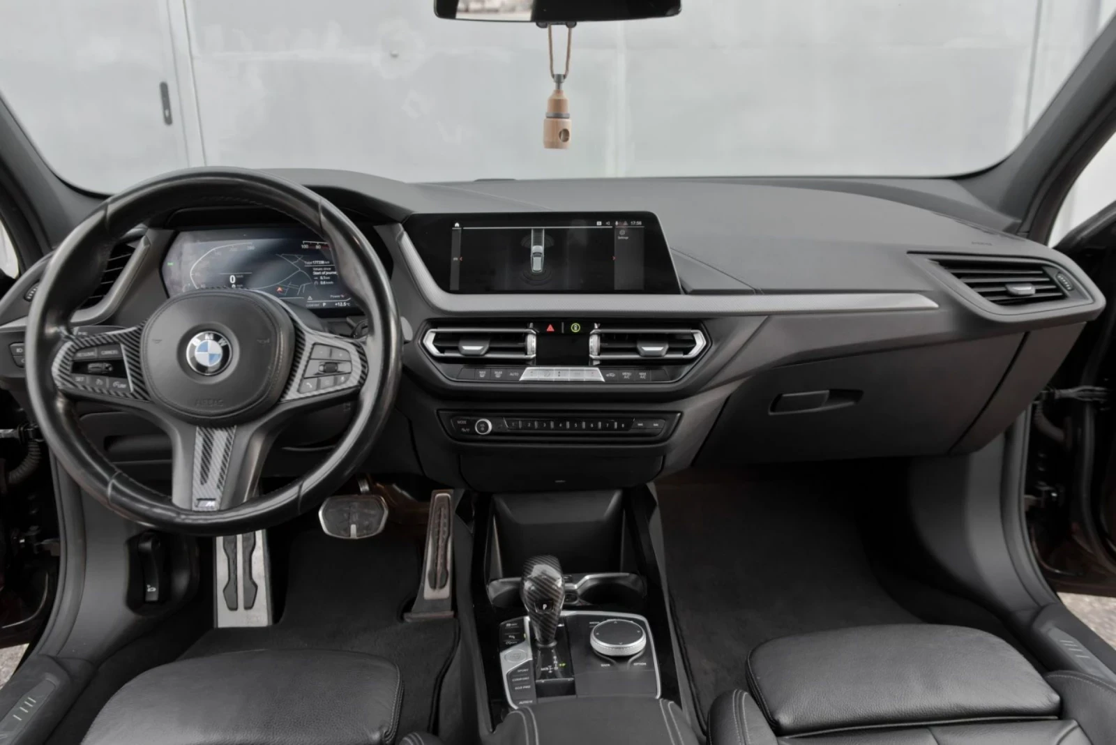 BMW 120 M-performance , снимка 9 - Автомобили и джипове - 54090430