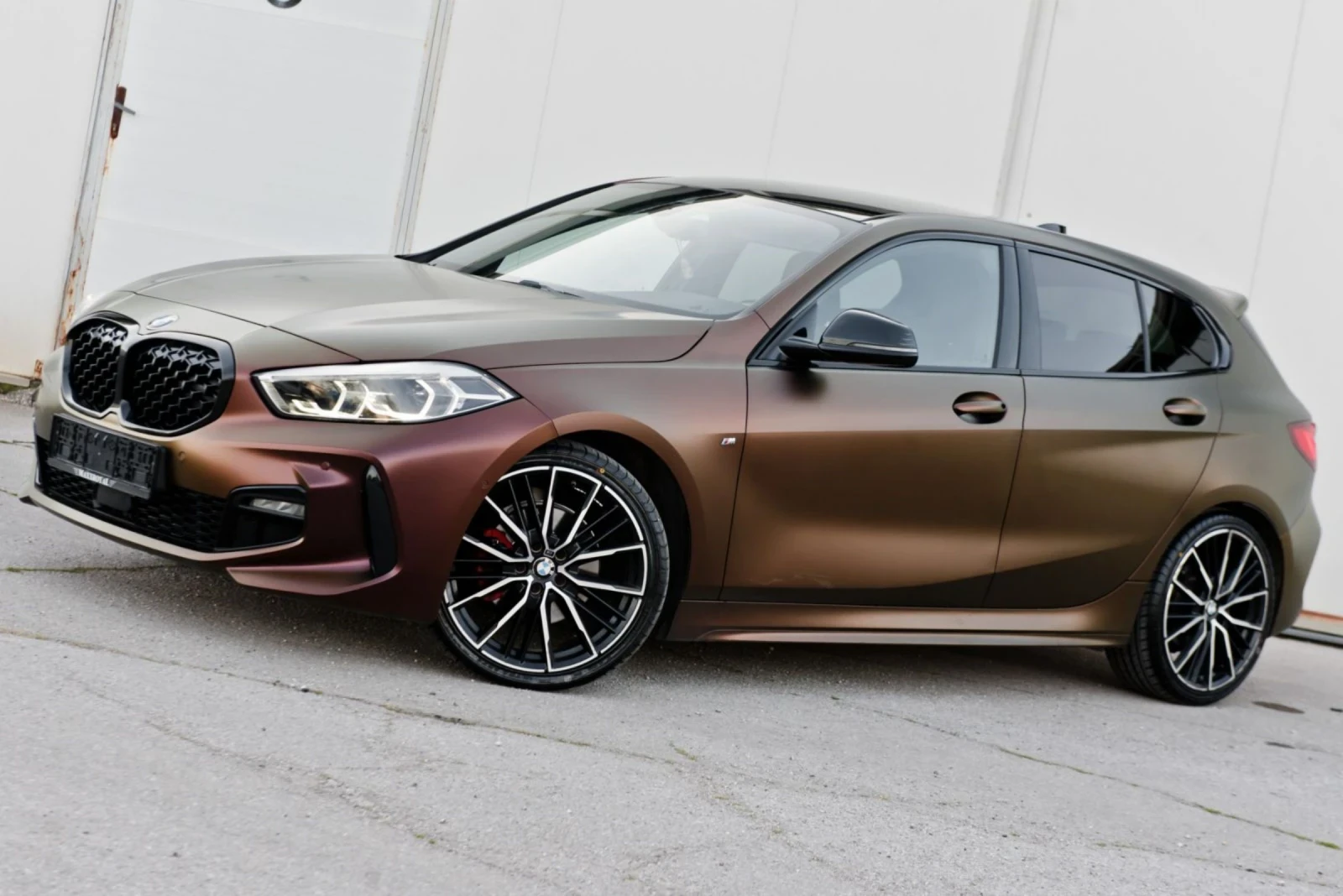 BMW 120 M-performance , снимка 2 - Автомобили и джипове - 54090430
