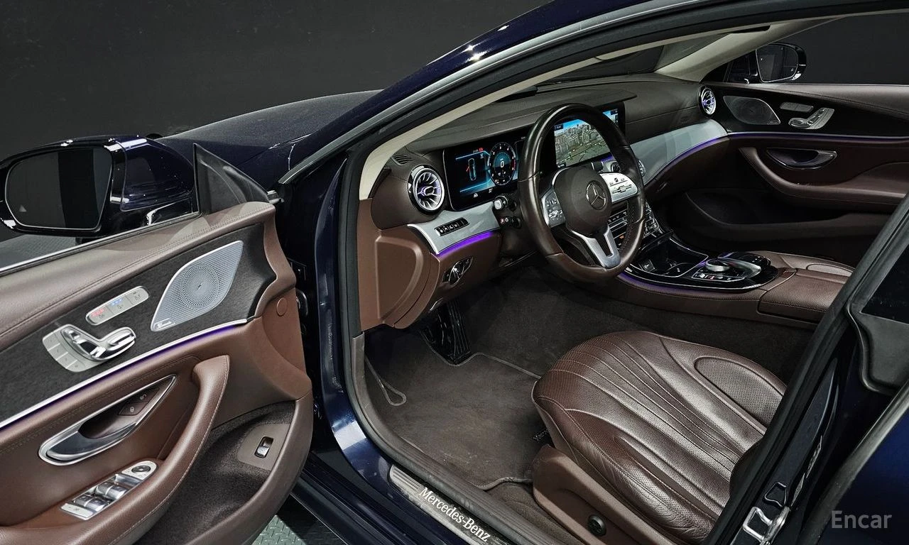 Mercedes-Benz CLS 400 d* 4MATIC* 360 КАМЕРА* ПОДГРЕВ* ОБДУХВАНЕ, снимка 9 - Автомобили и джипове - 54967689