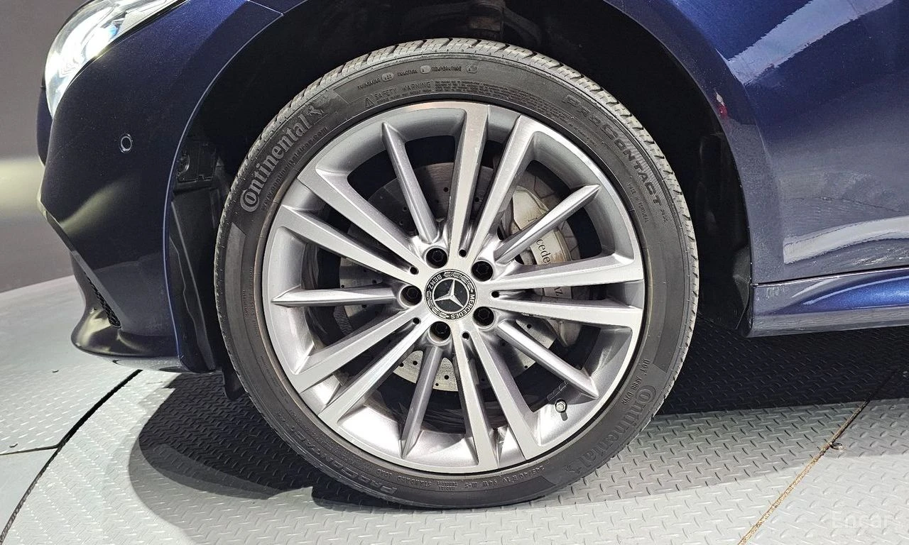 Mercedes-Benz CLS 400 d* 4MATIC* 360 КАМЕРА* ПОДГРЕВ* ОБДУХВАНЕ, снимка 12 - Автомобили и джипове - 54967689