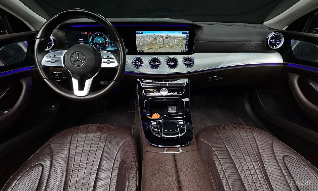 Mercedes-Benz CLS 400 d* 4MATIC* 360 КАМЕРА* ПОДГРЕВ* ОБДУХВАНЕ, снимка 3 - Автомобили и джипове - 54967689