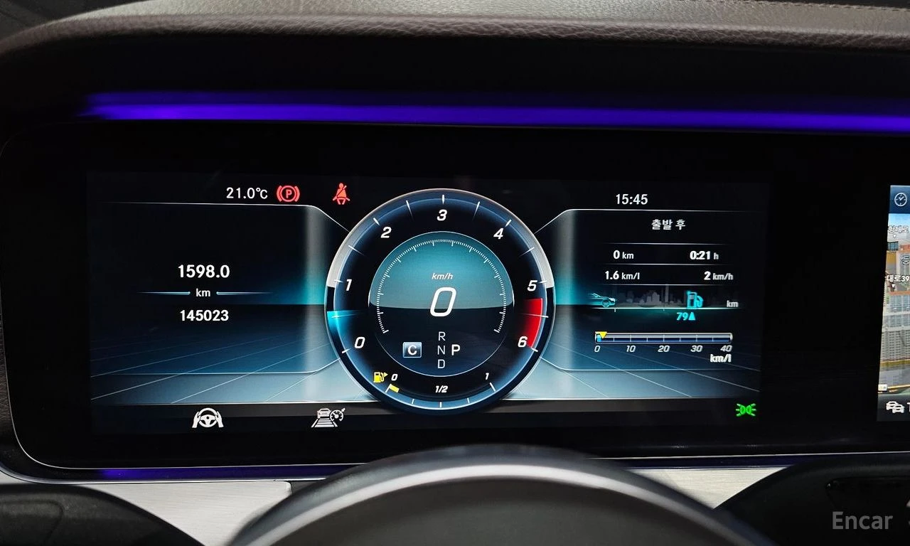 Mercedes-Benz CLS 400 d* 4MATIC* 360 КАМЕРА* ПОДГРЕВ* ОБДУХВАНЕ, снимка 5 - Автомобили и джипове - 54967689