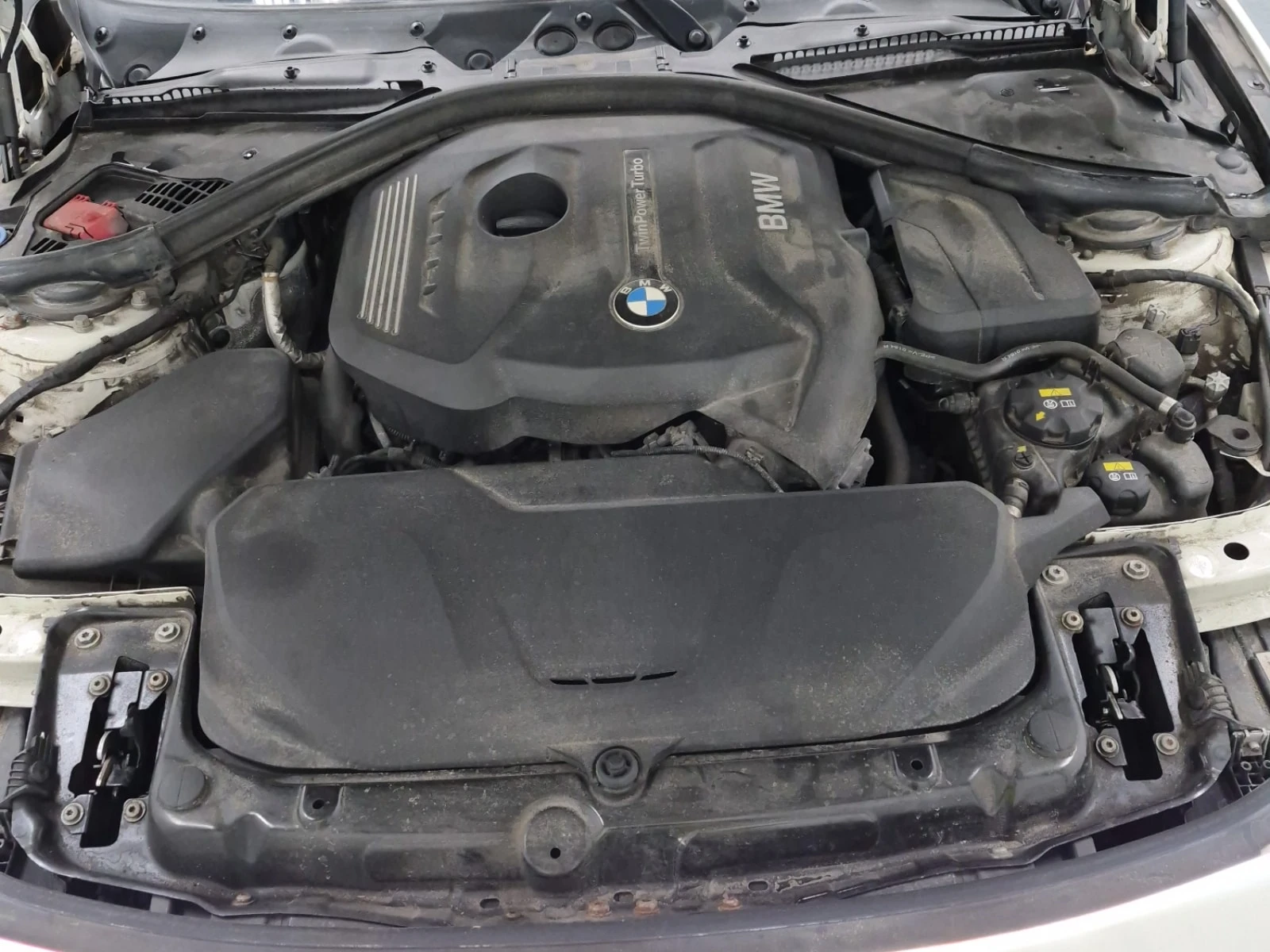 BMW 330 * 330I XDRIVE * АВТОКРЕДИТ БЕЗ ПЪРВОНАЧАЛНА ВНОСКА, снимка 16 - Автомобили и джипове - 55891827