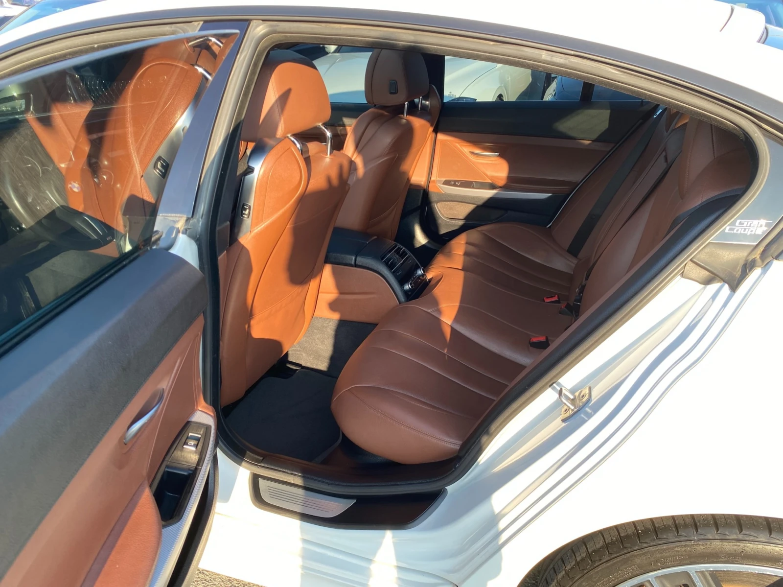 BMW 640 XDRIVE M-PERFORMANCE * КРАЙНА ЦЕНА* LIMITED, снимка 9 - Автомобили и джипове - 56194984