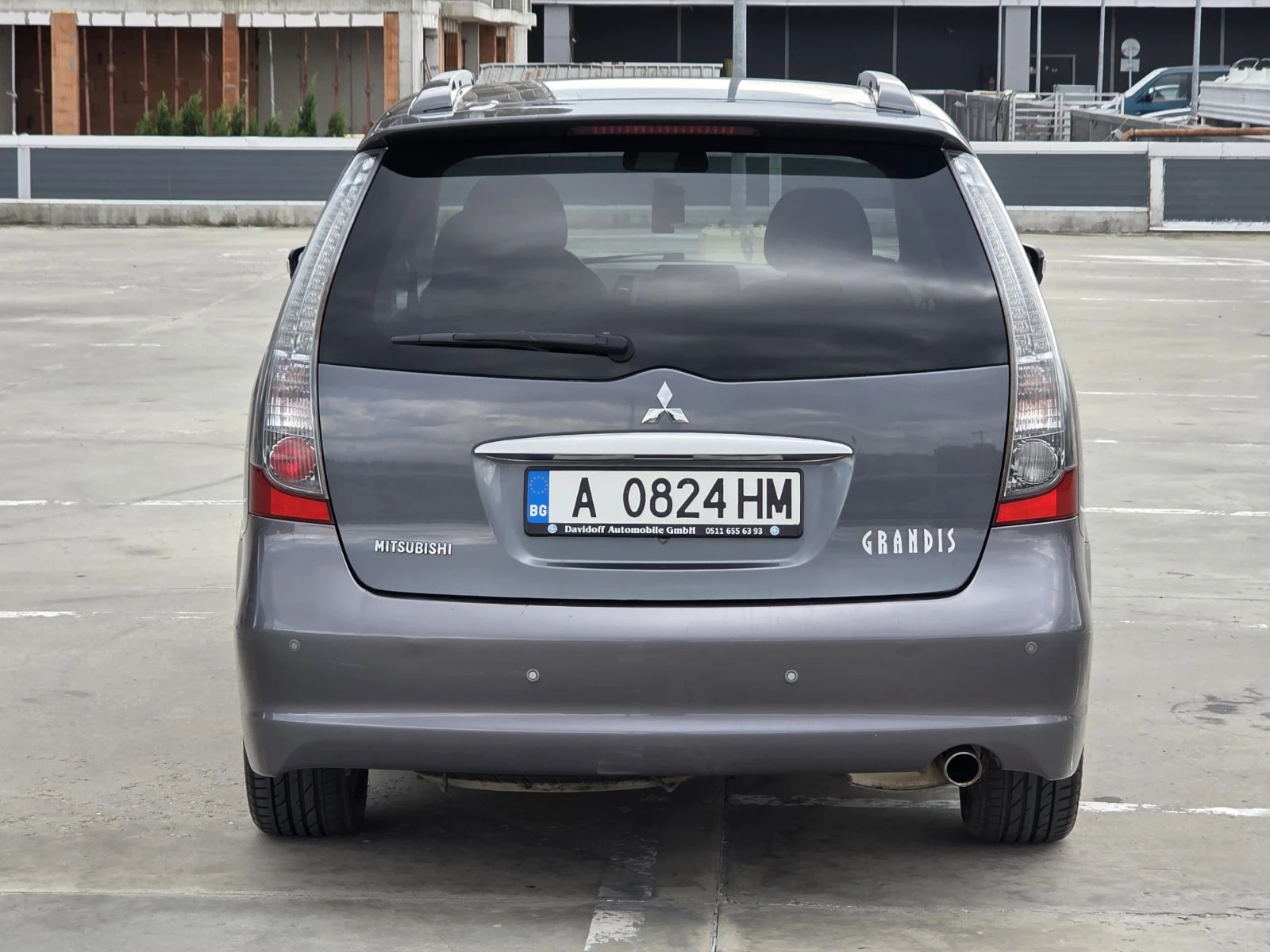 Mitsubishi Grandis 2.0 TDI, снимка 4 - Автомобили и джипове - 56257911