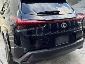 Lexus UX 300h * CARFAX * ОТ ПРЕДСТАВИТЕЛСТВО, снимка 4