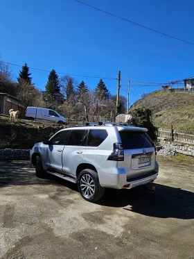 Toyota Land cruiser Black Edition, снимка 2