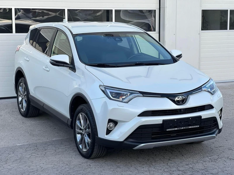 Toyota Rav4 FULL, снимка 9 - Автомобили и джипове - 47252347