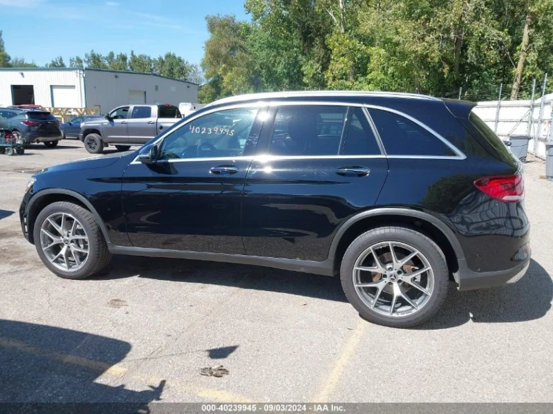 Mercedes-Benz GLC 300 * 4MATIC* , снимка 4 - Автомобили и джипове - 47787675