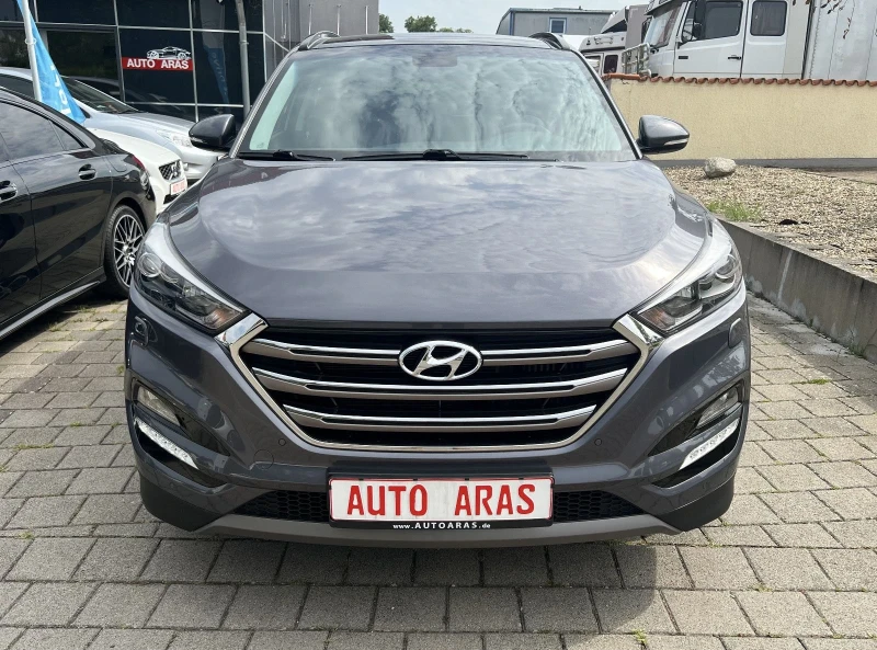 Hyundai Tucson 2.0CRDI САМО НА ЧАСТИ, снимка 1 - Автомобили и джипове - 48139389