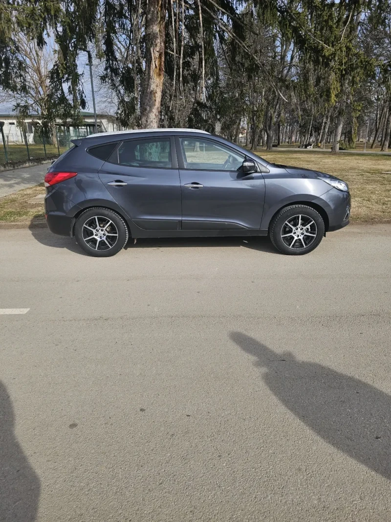 Hyundai IX35, снимка 6 - Автомобили и джипове - 49562555