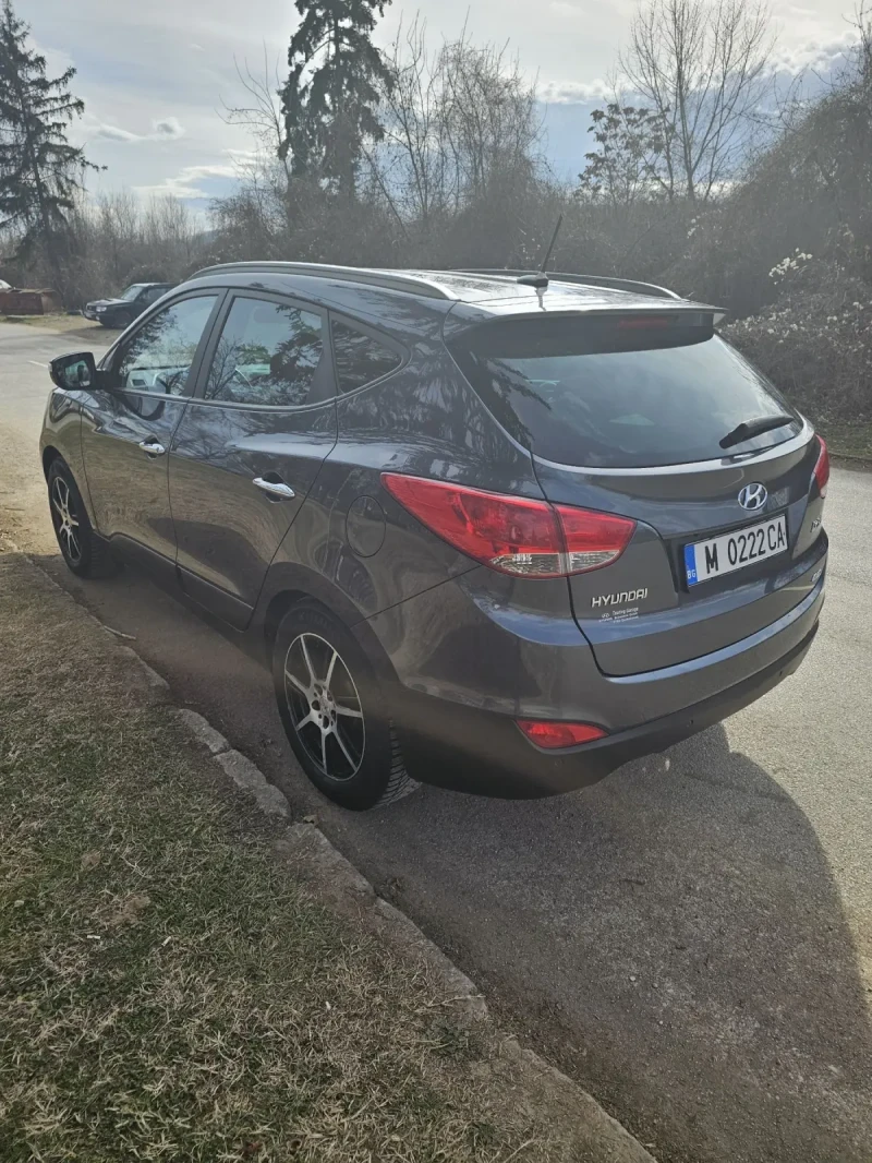 Hyundai IX35, снимка 8 - Автомобили и джипове - 49562555