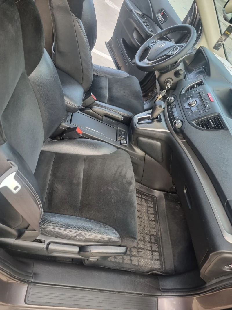 Honda Cr-v 2.0, снимка 10 - Автомобили и джипове - 52555361