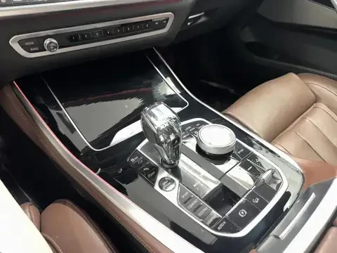 BMW X5 B58* Обдухване* Вакуум* Harman Kardon* Crystal, снимка 8 - Автомобили и джипове - 55180289