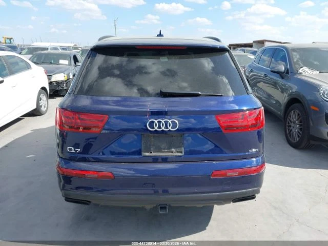 Audi Q7 55TFSI* PREMIUM* QUATTRO* ПОДГРЕВ* ОБДУХВАНЕ* ПАНО, снимка 15 - Автомобили и джипове - 55845862