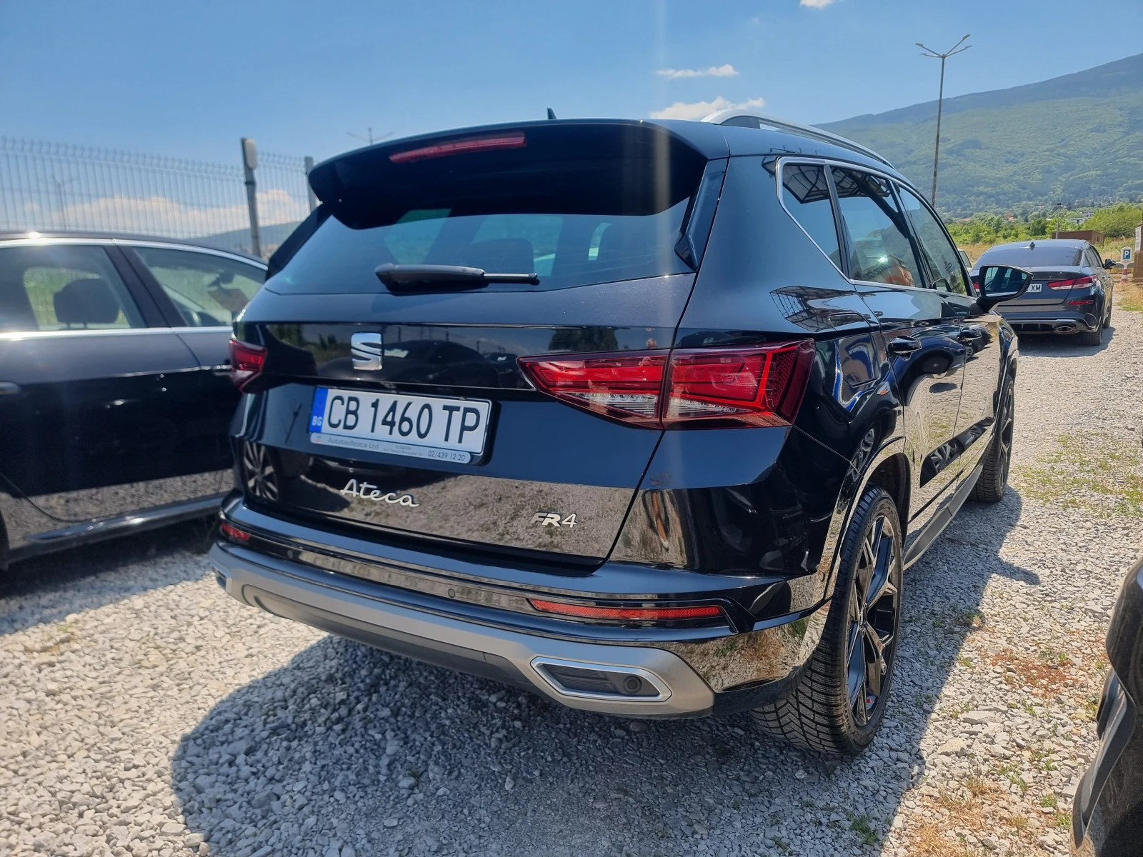 Seat Ateca 2.0 FR АВТОМАТИК 4Х4 - изображение 3