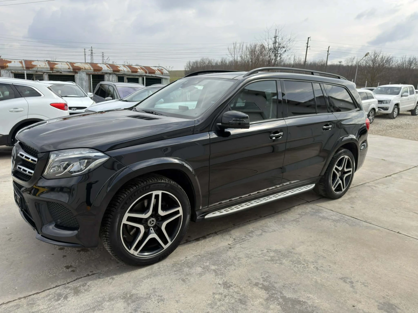 Mercedes-Benz GLS 350 AMG/4matic/Harman Kardon/PANORAMA/Distronic/7mesta, снимка 3 - Автомобили и джипове - 53973517