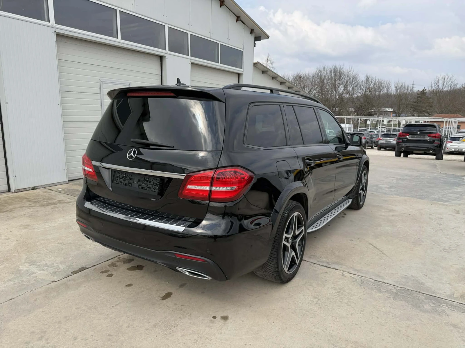 Mercedes-Benz GLS 350 AMG/4matic/Harman Kardon/PANORAMA/Distronic/7mesta, снимка 15 - Автомобили и джипове - 53973517