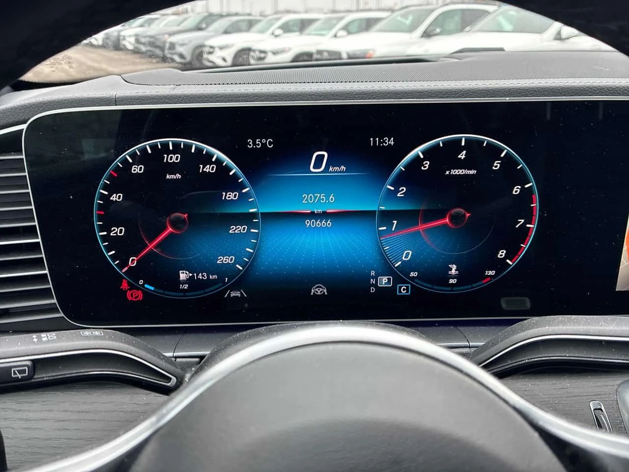 Mercedes-Benz GLE 350 * CARFAX * Дистроник * Хед-ъп * Burmester * , снимка 8 - Автомобили и джипове - 54072806