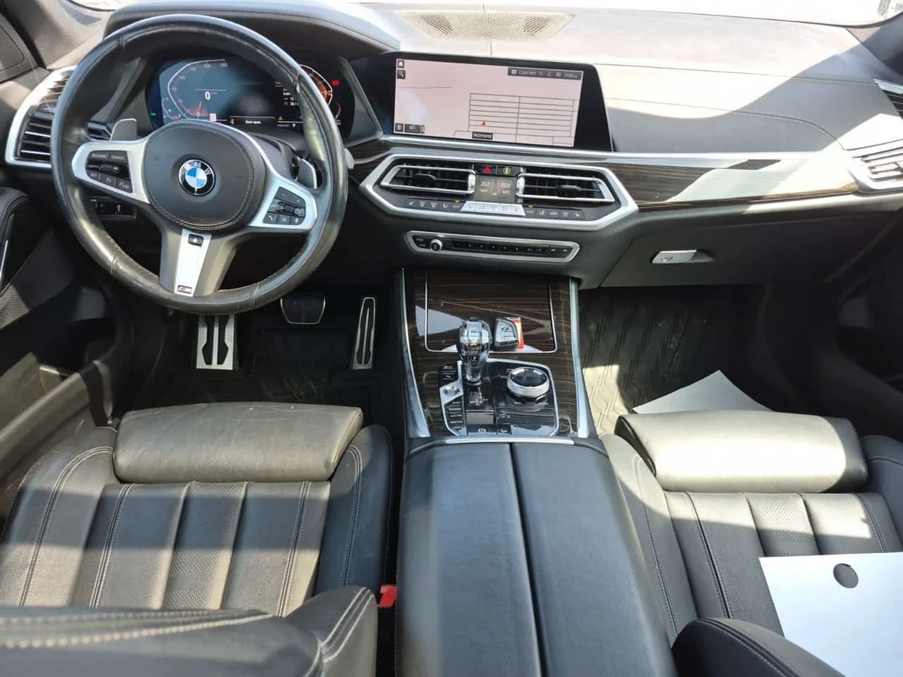 BMW X5 * XDRIVE40I * 2 КЛЮЧА* PANO* ПОДГРЕВИ* KEYLESS* , снимка 10 - Автомобили и джипове - 54624033
