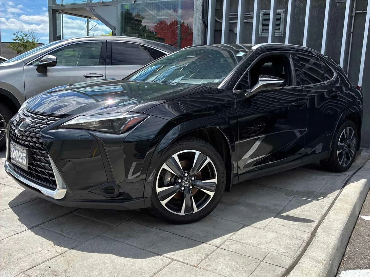 Lexus UX 300h * CARFAX * ОТ ПРЕДСТАВИТЕЛСТВО, снимка 2 - Автомобили и джипове - 54939119
