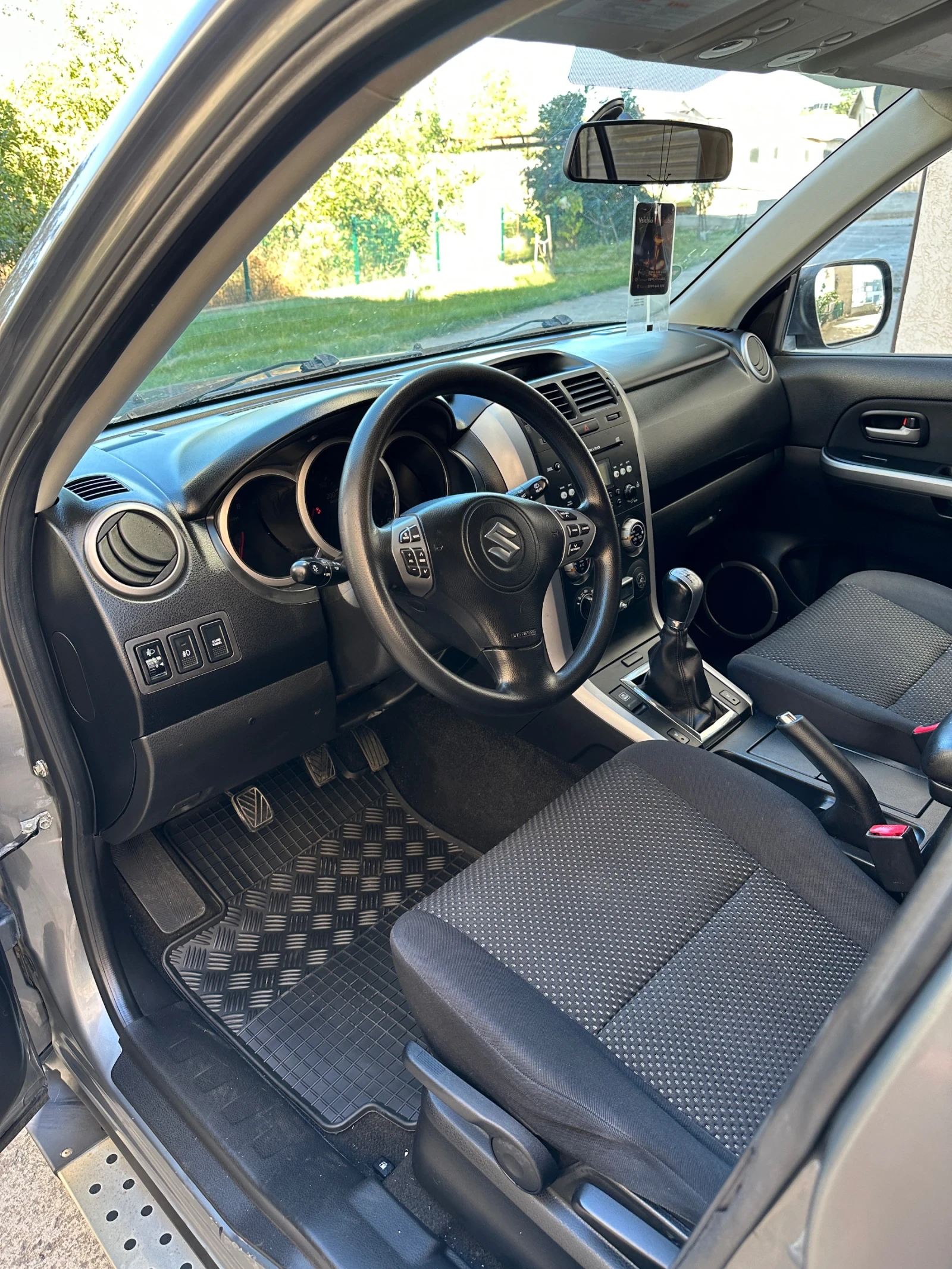 Suzuki Grand vitara 2.0i* BRC* FULL* 4x4, снимка 9 - Автомобили и джипове - 55965460