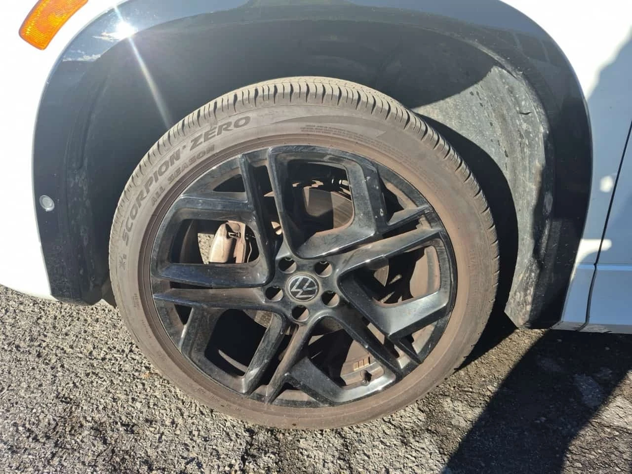 VW Tiguan * COMFORTLINE R LINE BLACK EDITION * CARFAX *  | Mobile.bg � ����������� 9