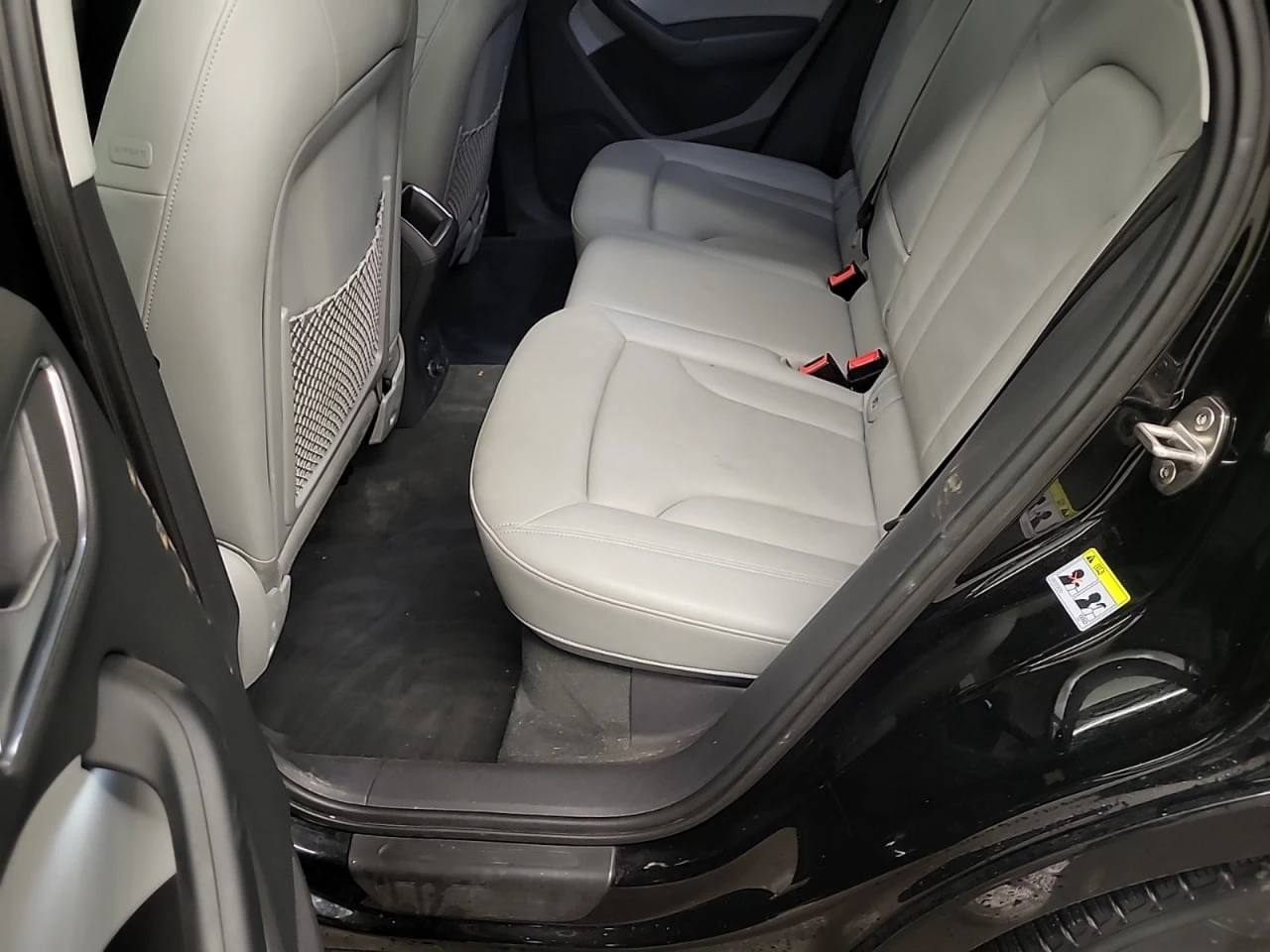 Audi Q3 * ���� ������* ���� �� �� * �������� ������� *  | Mobile.bg � ����������� 12