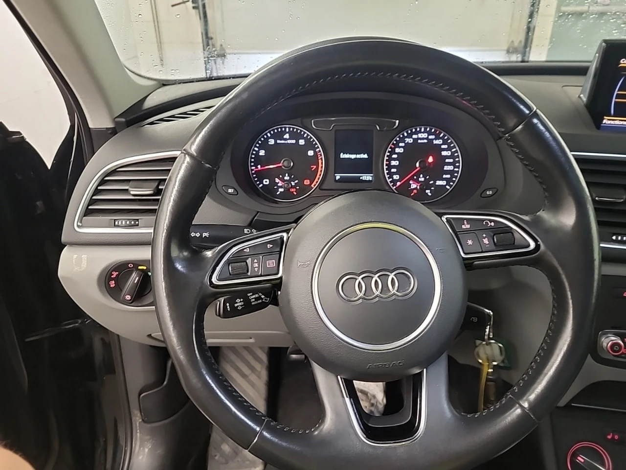 Audi Q3 * ���� ������* ���� �� �� * �������� ������� *  | Mobile.bg � ����������� 9