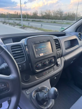 Opel Vivaro 1.6 BIturbo, снимка 9