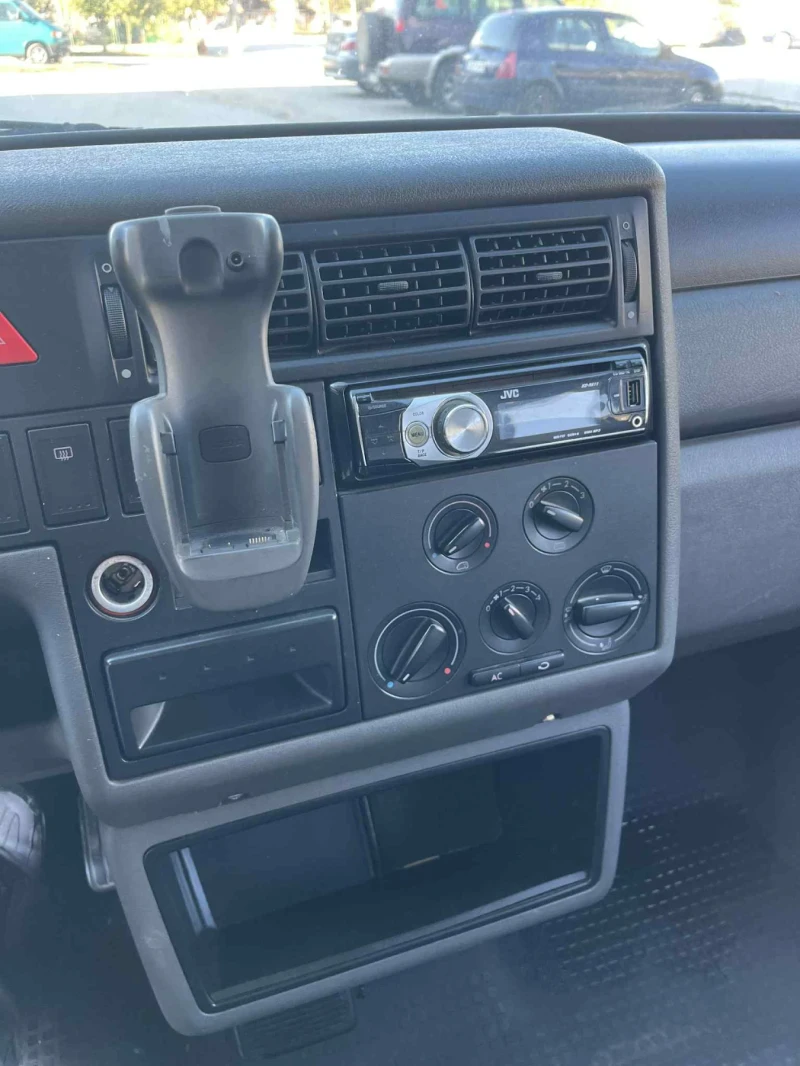 VW T4 2.5 tdi, снимка 13 - Бусове и автобуси - 52353565