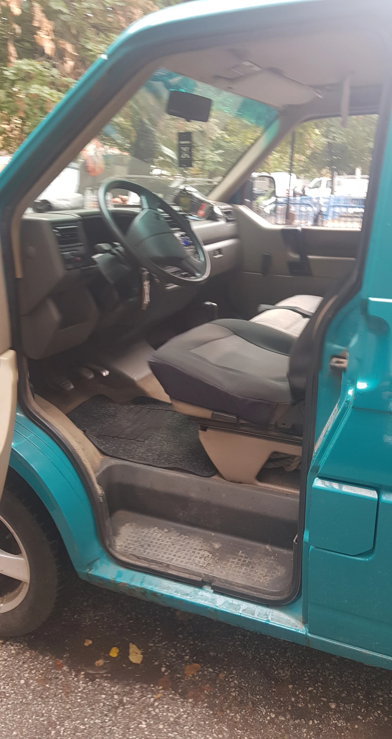 VW Caravelle 1.9 чист дизел  - изображение 3