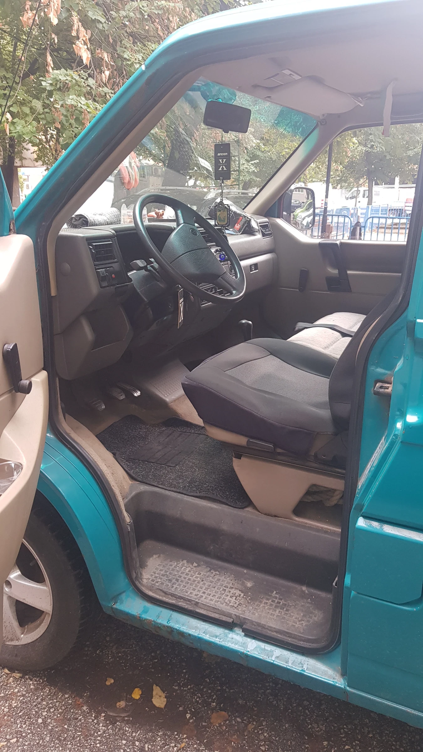 VW Caravelle 1.9 чист дизел  - изображение 4