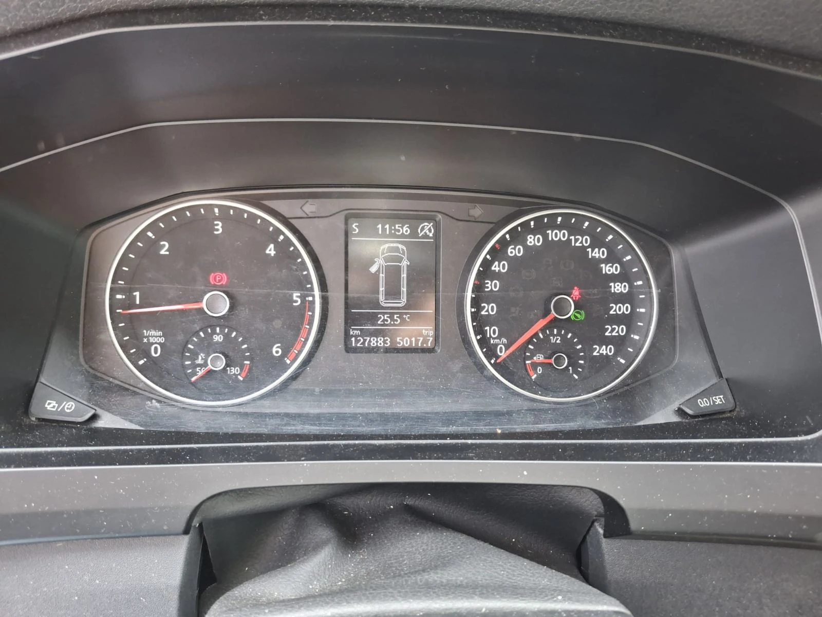 VW Caravelle 2.0BiTDI-AVTOMAT-4X4, снимка 4 - Бусове и автобуси - 54612498