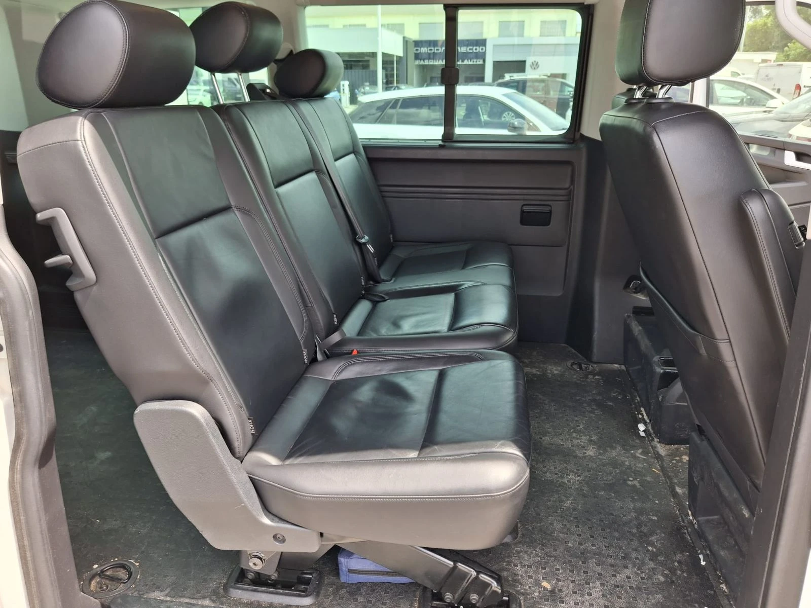 VW Caravelle 2.0BiTDI-AVTOMAT-4X4, снимка 7 - Бусове и автобуси - 54612498