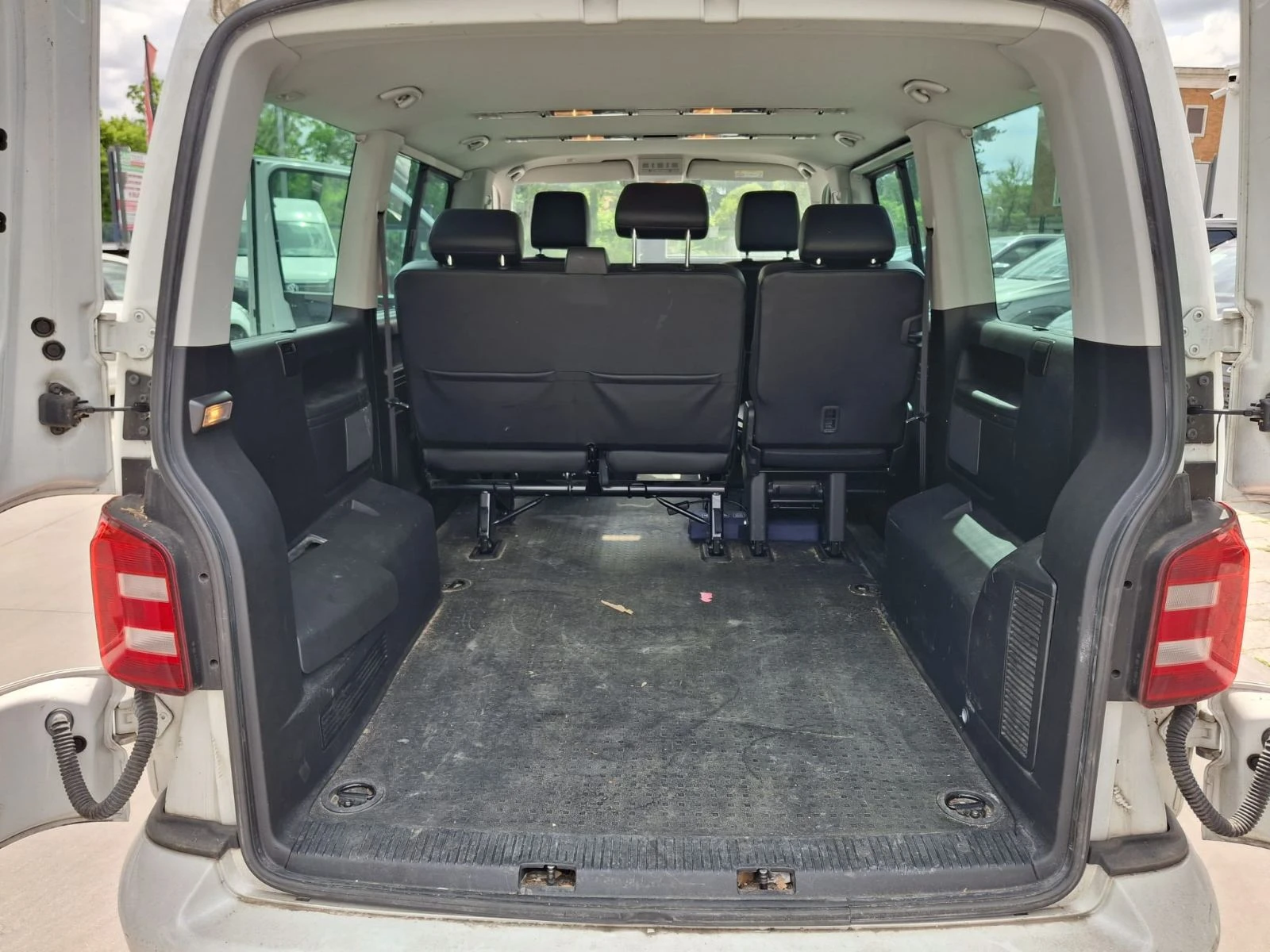 VW Caravelle 2.0BiTDI-AVTOMAT-4X4, снимка 5 - Бусове и автобуси - 54612498